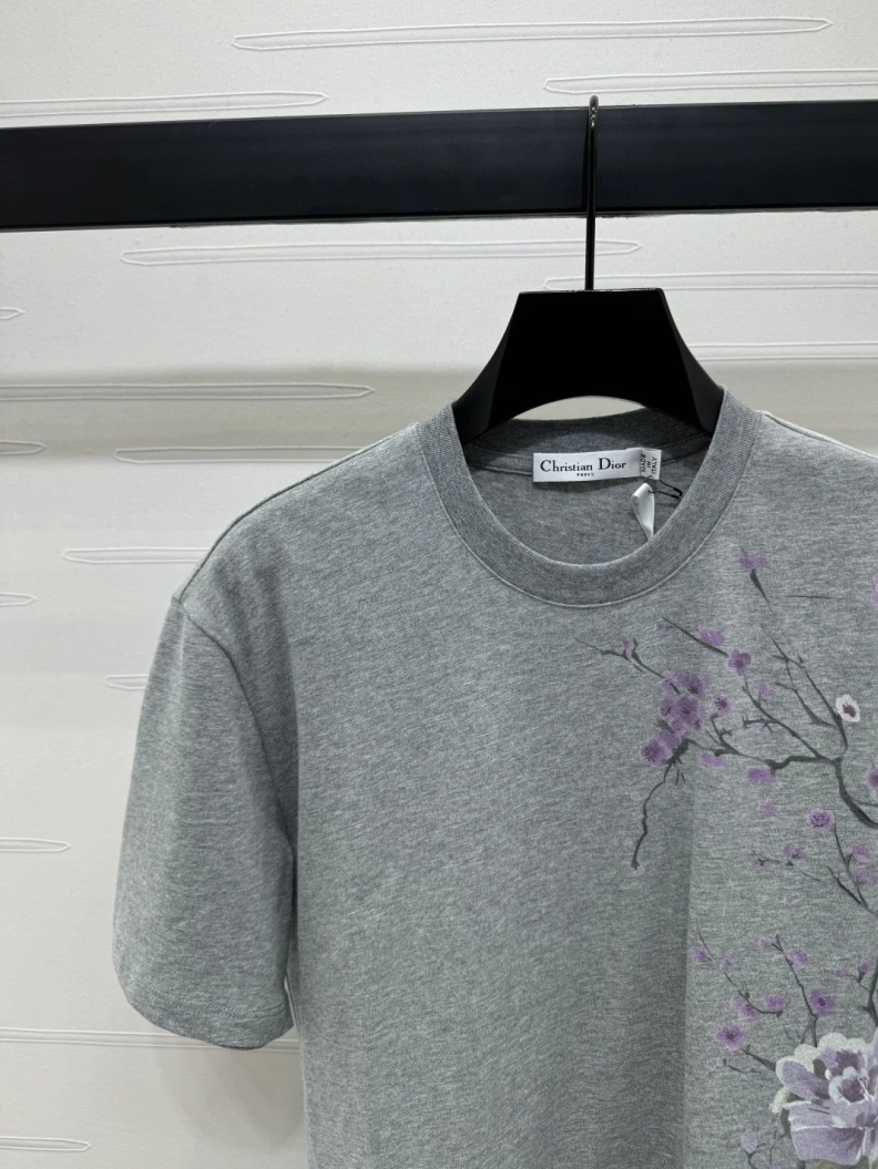 Versatile Dxxr T-Shirts 94376