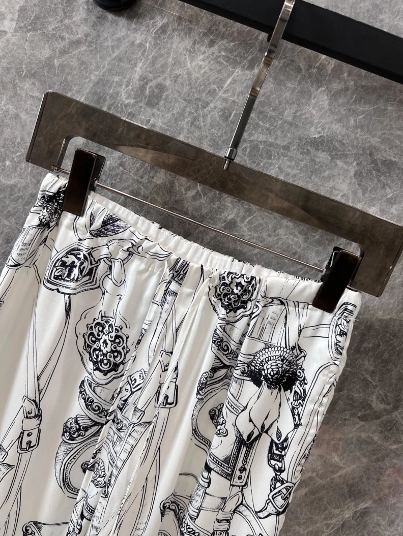 Practical Othxr Pants 100625