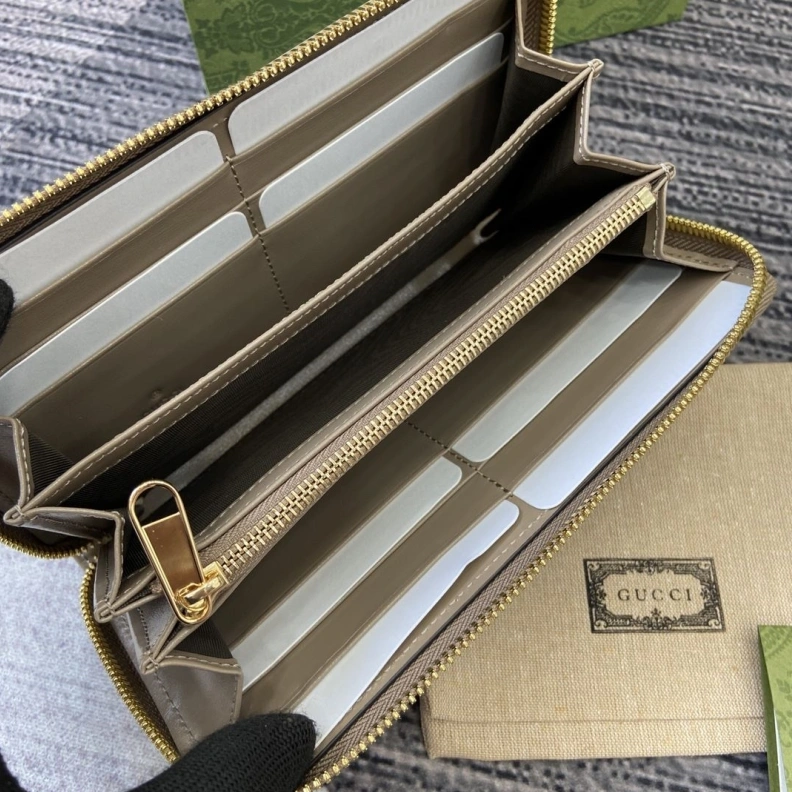 Gxccx Wallets & Purse Comfortable 33987