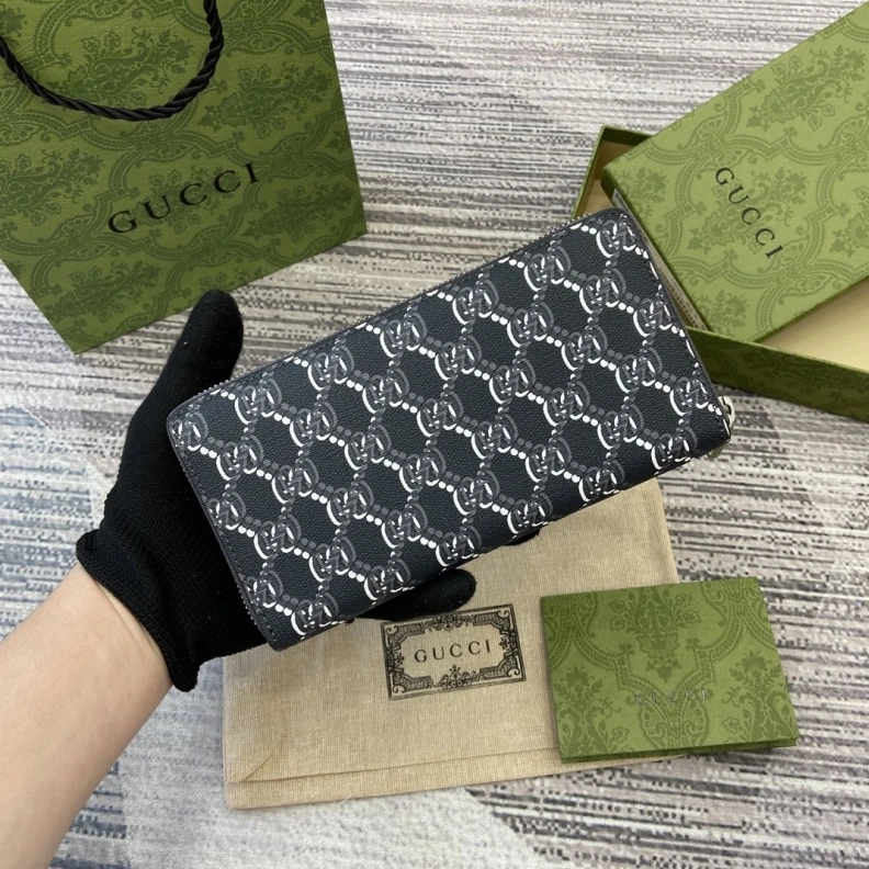 Sophisticated Gxccx Wallets & Purse 33906