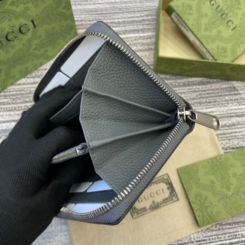 Sophisticated Gxccx Wallets & Purse 33906