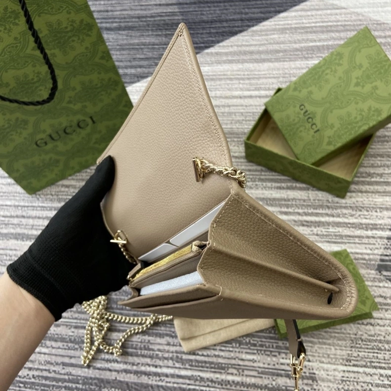 Gxccx Wallets & Purse Fashionable 33904