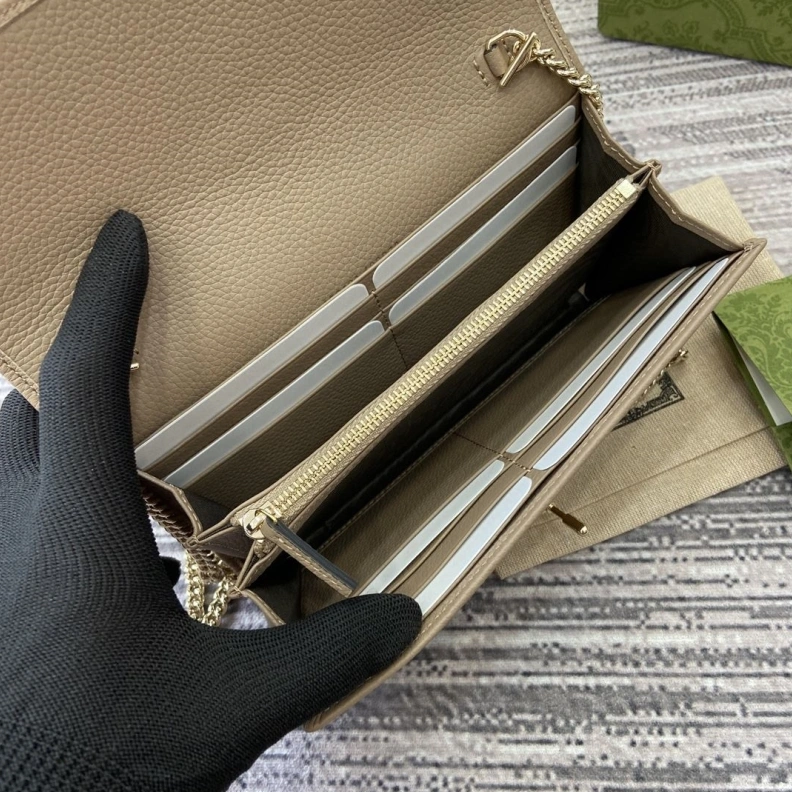 Gxccx Wallets & Purse Fashionable 33904