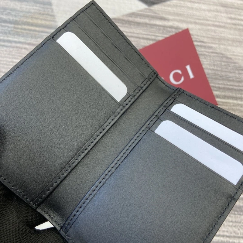 Functional Gxccx Wallets & Purse 33618
