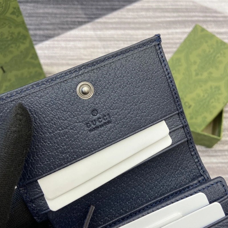 Breathable Gxccx Wallets & Purse 33609