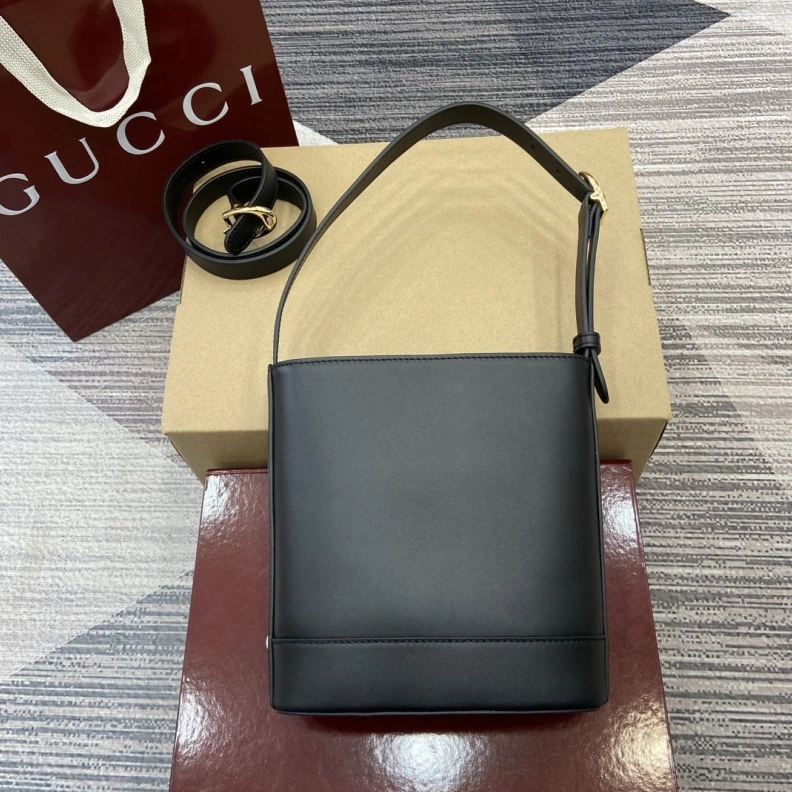 Versatile Gxccx Top Handle Bags 33452