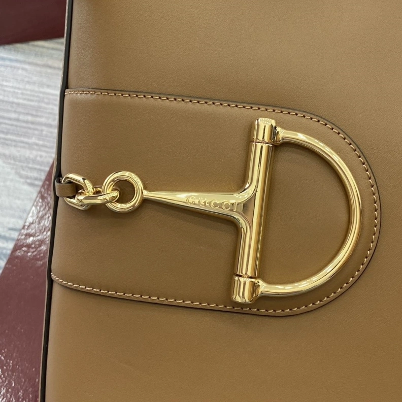 Comfortable Gxccx Top Handle Bags 33439