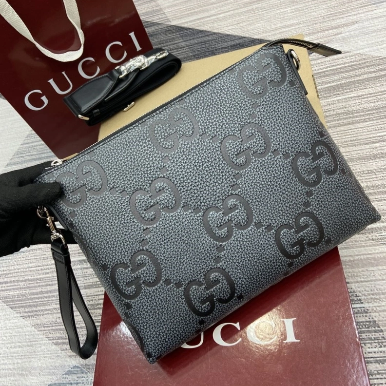 Cozy Gxccx Clutch Bags 33574