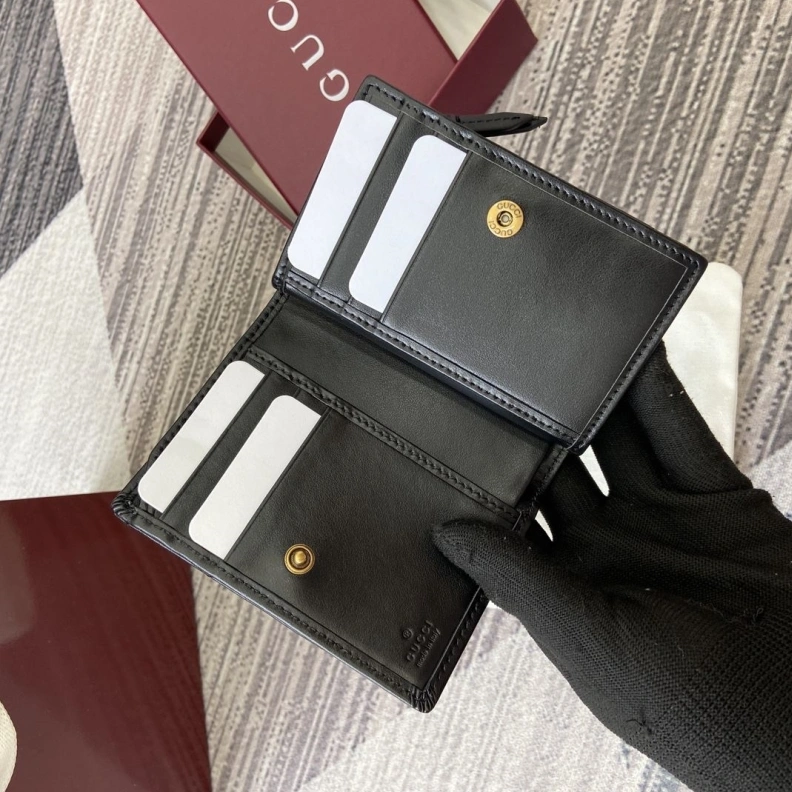 Elegant Gxccx Wallets & Purse 33272