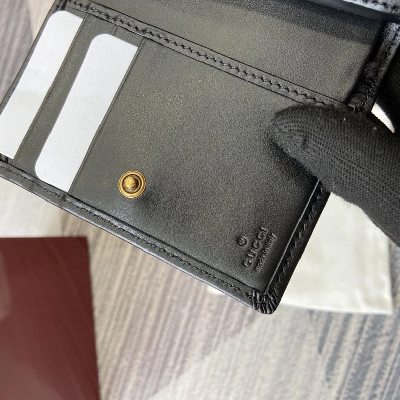 Elegant Gxccx Wallets & Purse 33272