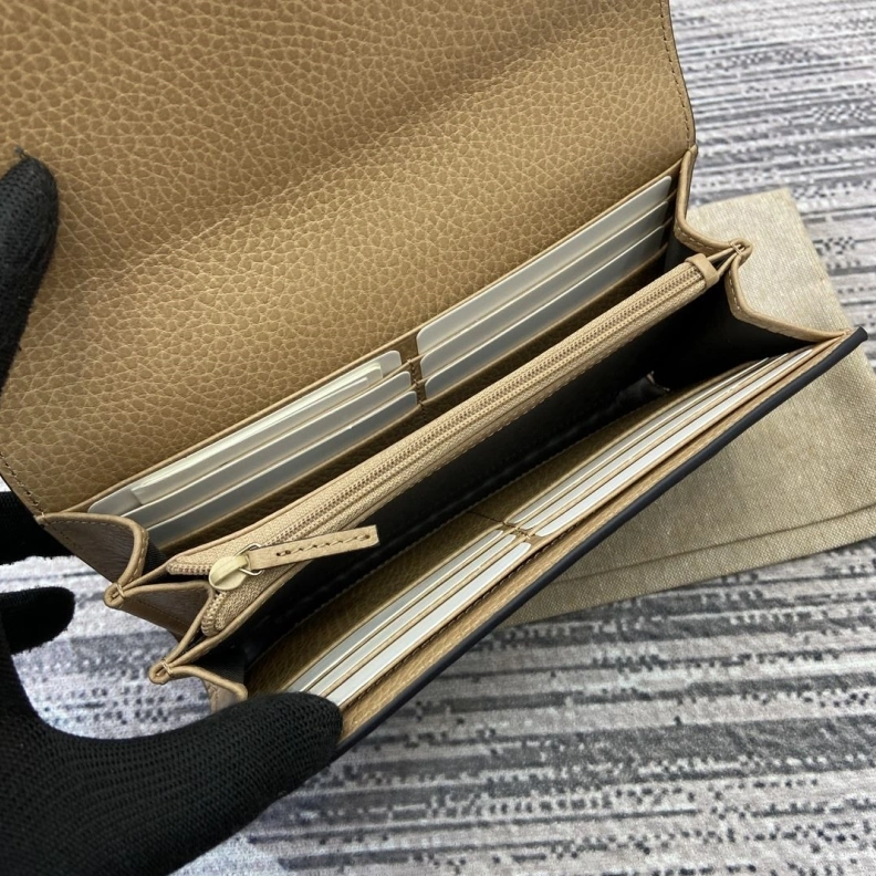 Trendsetting Gxccx Wallets & Purse 33255