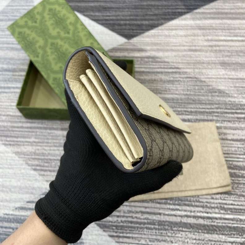 Soft Gxccx Wallets & Purse 33278