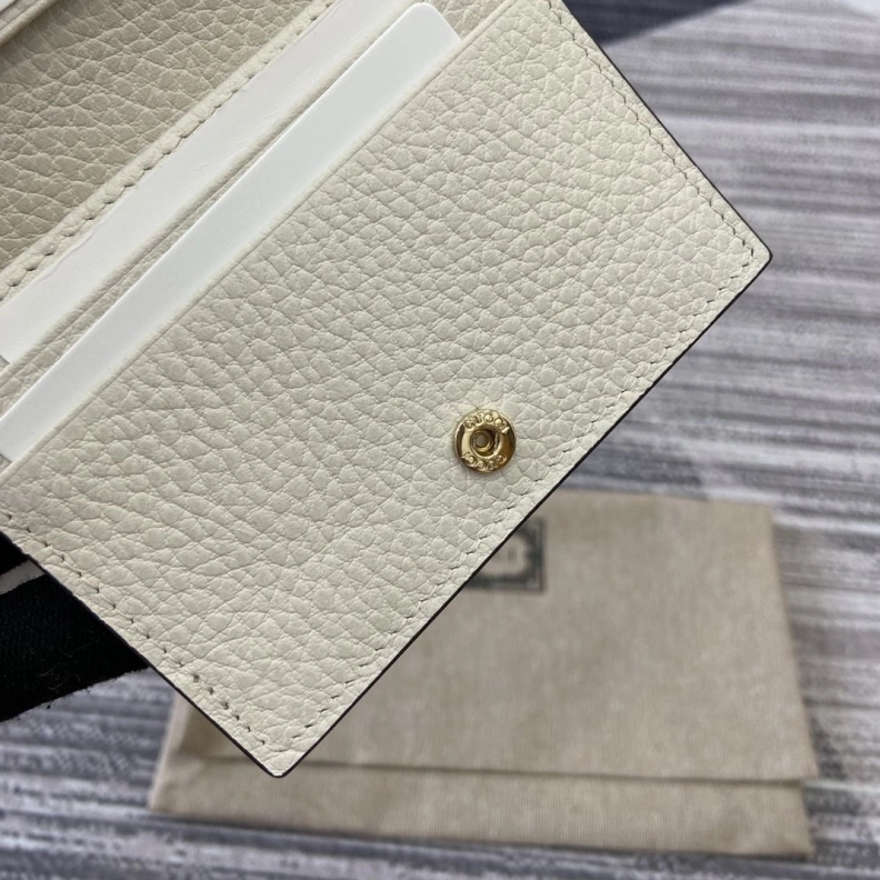 Durable Gxccx Wallets & Purse 33302