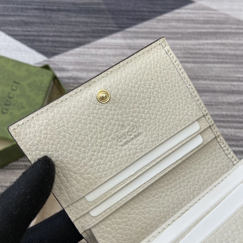 Durable Gxccx Wallets & Purse 33302
