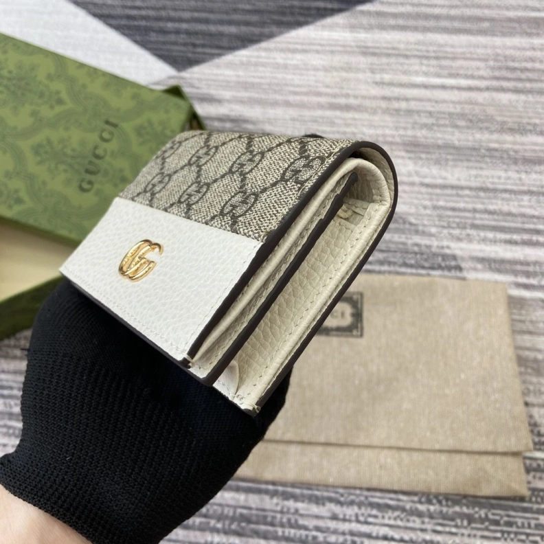 Durable Gxccx Wallets & Purse 33302
