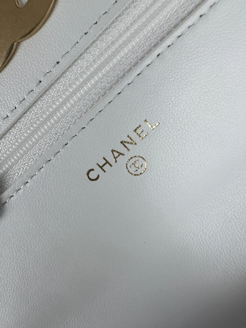 WellDesigned Chxnxl 19 Bags 32277