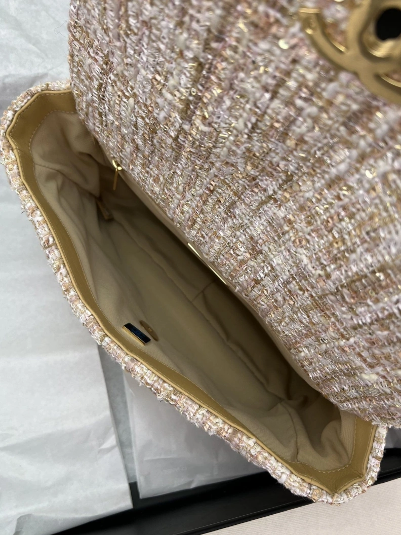 EyeCatching Chxnxl 19 Bags 28579