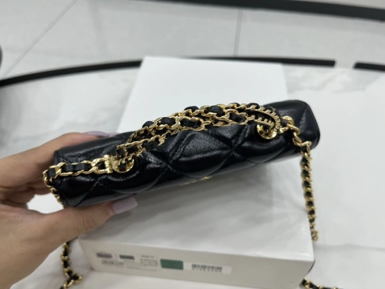 Fashionable Chxnxl Top Handle Bags 28130
