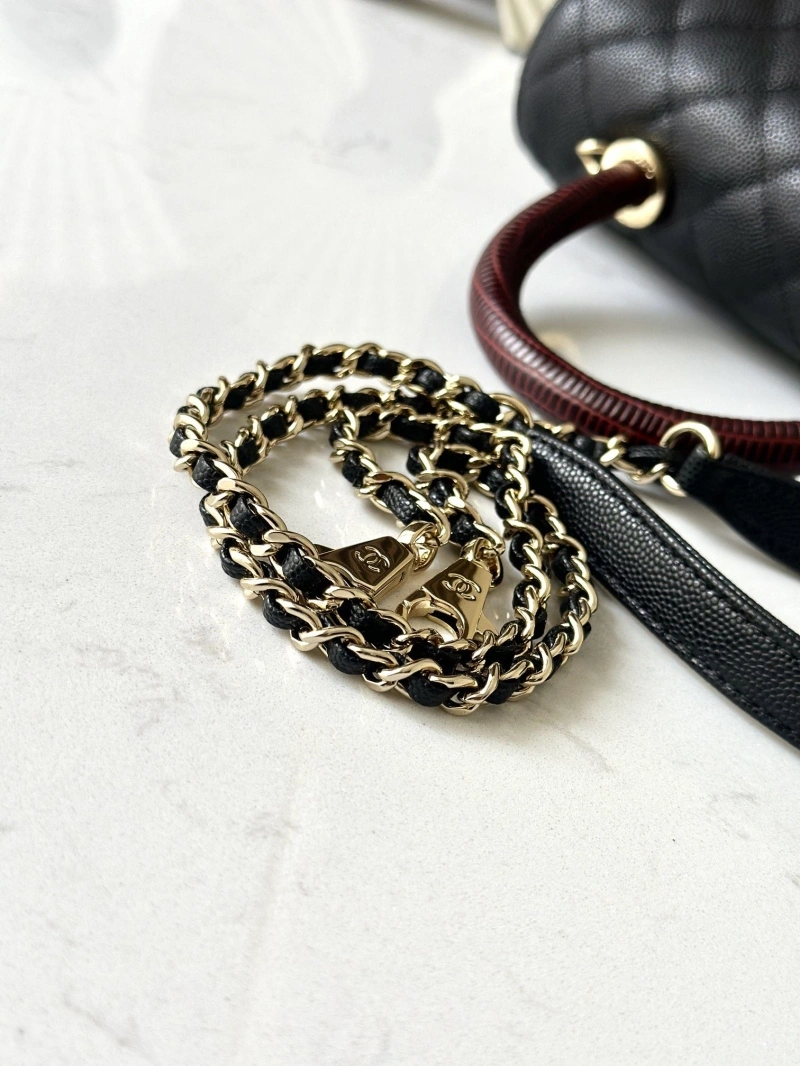 Compact Chxnxl Top Handle Bags 27837