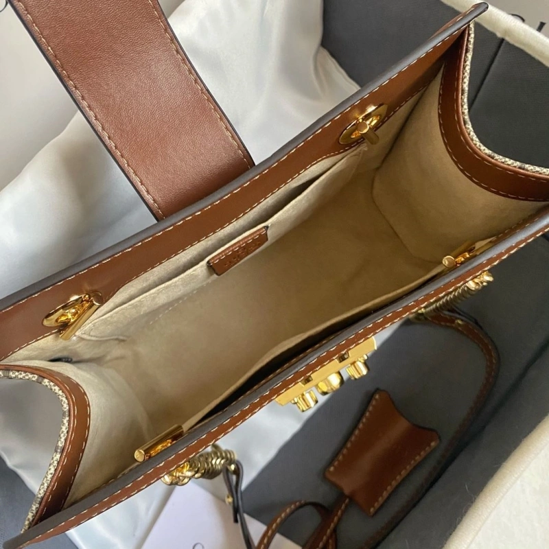 Compact Gxccx Shopping Bags 52777