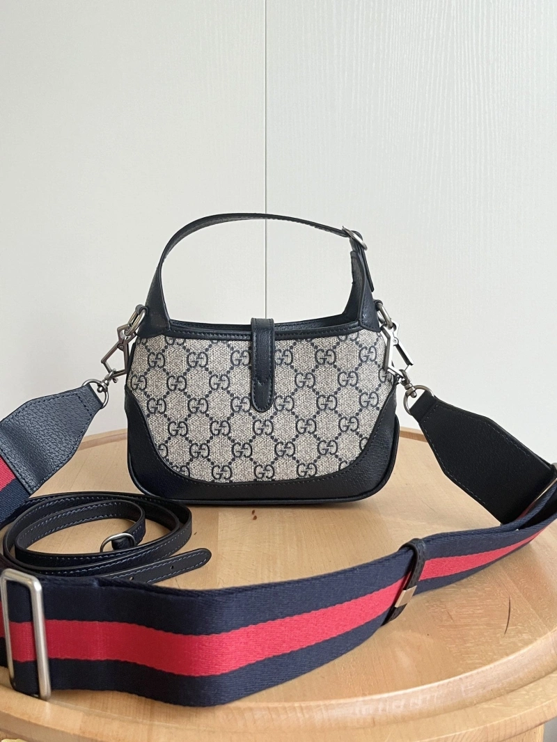 Trendsetting Gxccx Top Handle Bags 52630