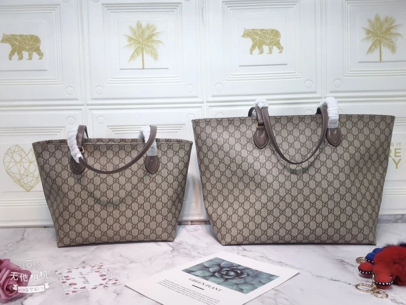 Gxccx Shopping Bags Sleek 52704