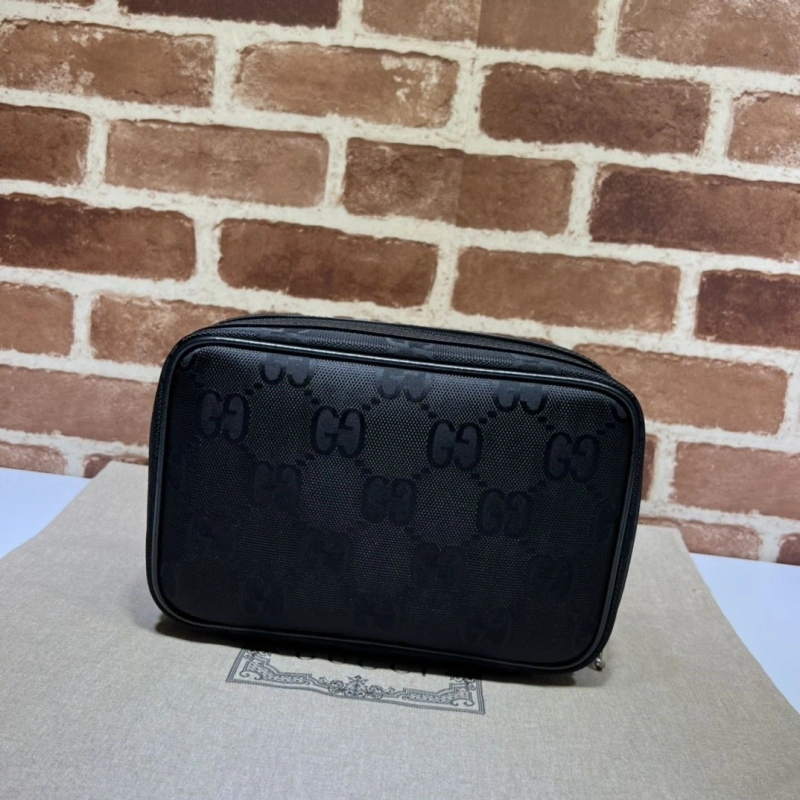 Stylish Gxccx Clutch Bags 46833