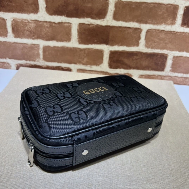 Stylish Gxccx Clutch Bags 46833