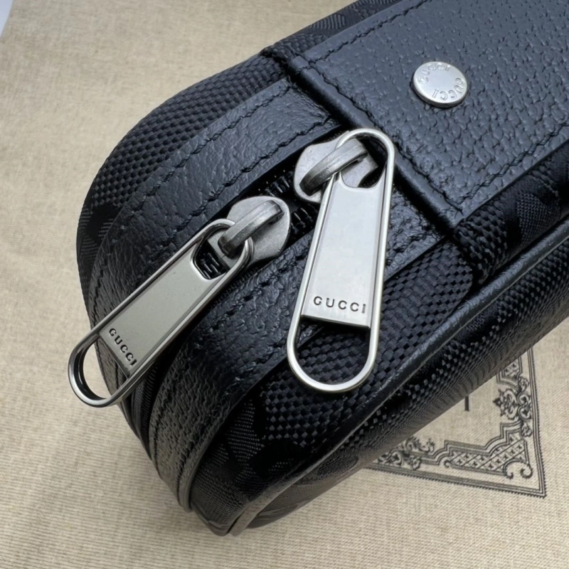 Stylish Gxccx Clutch Bags 46833