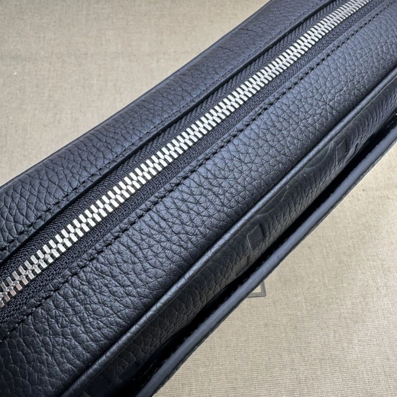 Efficient Gxccx Clutch Bags 46853