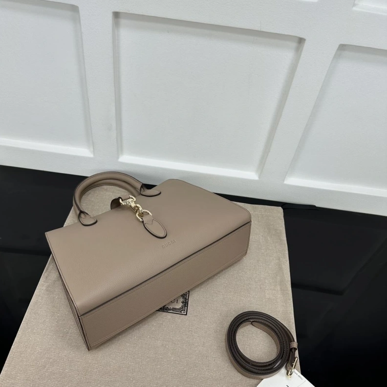 Gxccx Shopping Bags Bold 46297