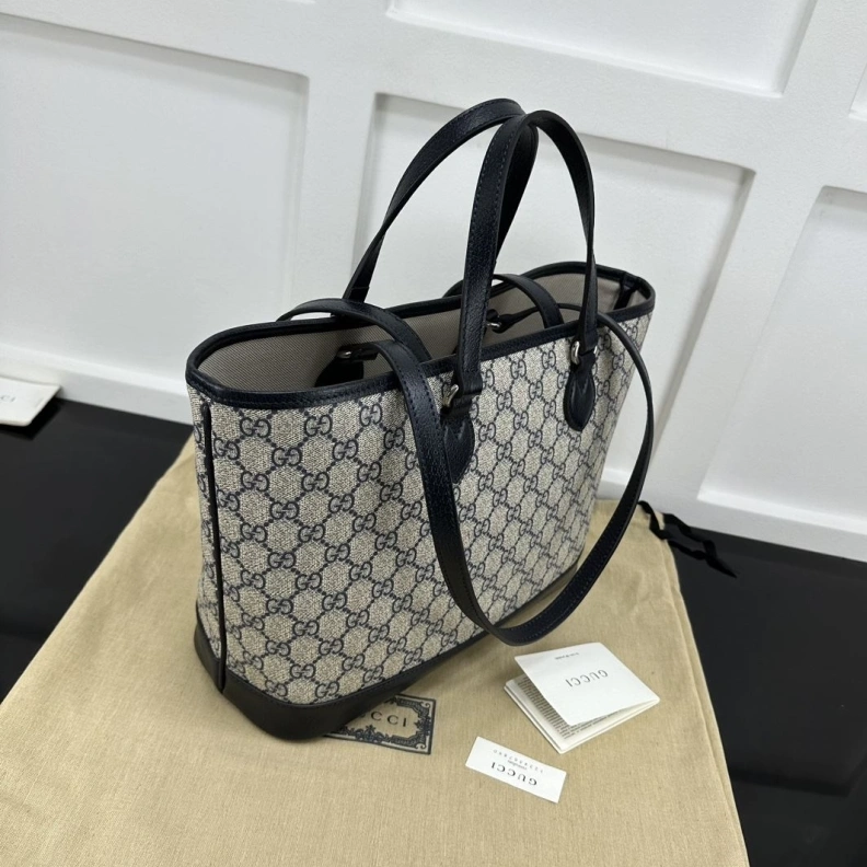 Gxccx Shopping Bags Bold 46304