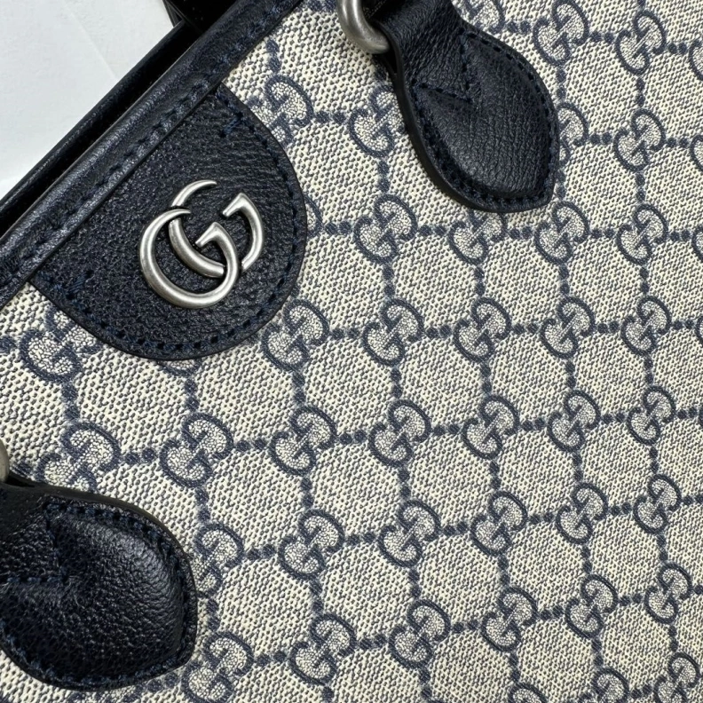 Gxccx Shopping Bags Bold 46304