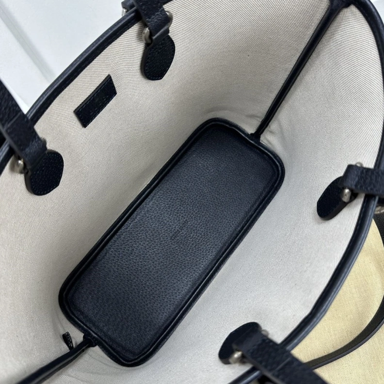 Gxccx Shopping Bags Bold 46304