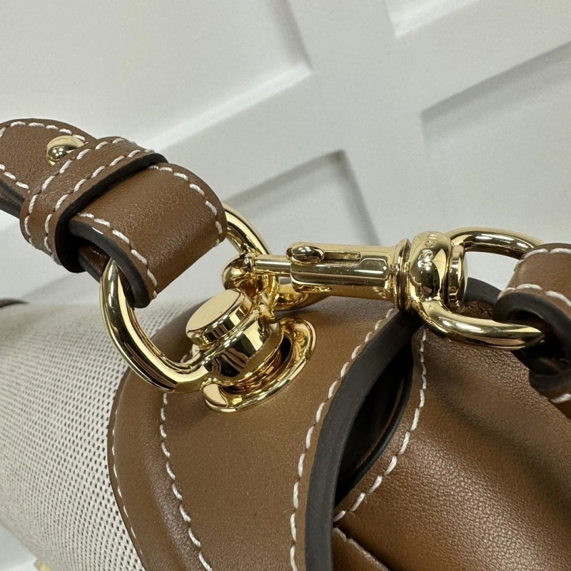 Resilient Gxccx Satchel Bags 42984