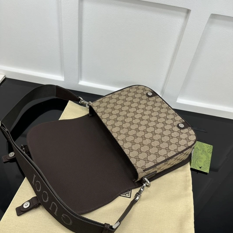 Gxccx Satchel Bags Sleek 43012