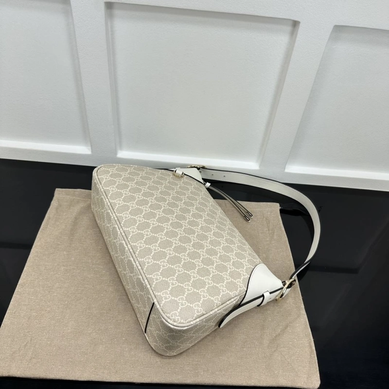 Flexible Gxccx Top Handle Bags 39647