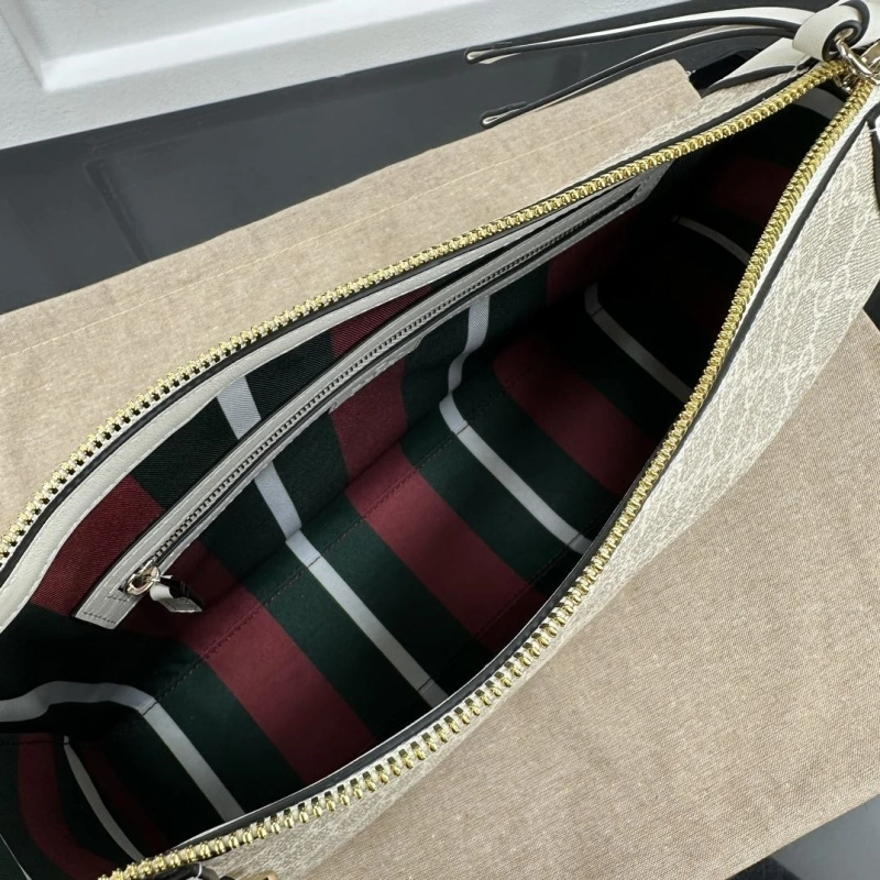 Flexible Gxccx Top Handle Bags 39647