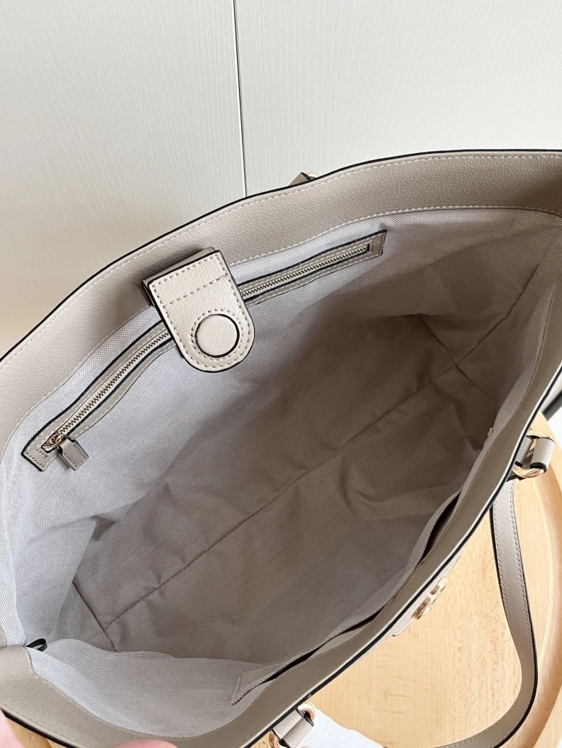 Compact Gxccx Shopping Bags 50928