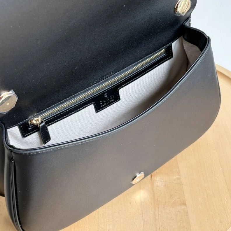Gxccx Satchel Bags Vibrant 51488