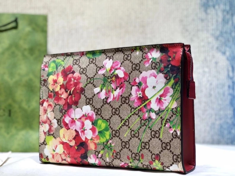 EasyMatch Gxccx Clutch Bags 51642