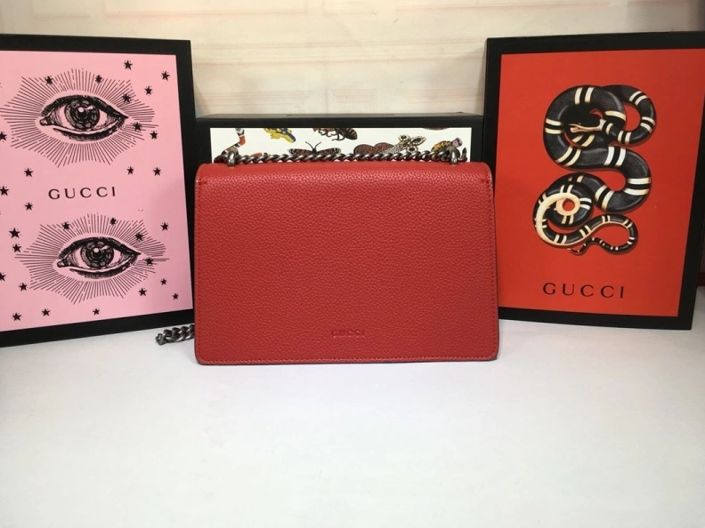 Gxccx Satchel Bags Vibrant 51425
