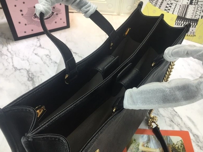Fashionable Gxccx Shopping Bags 50933