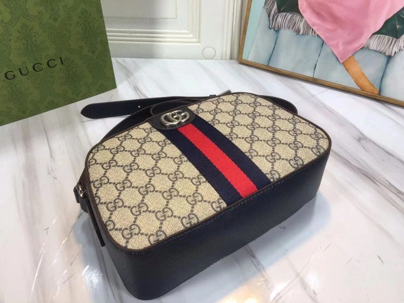 Gxccx Satchel Bags Vibrant 51416