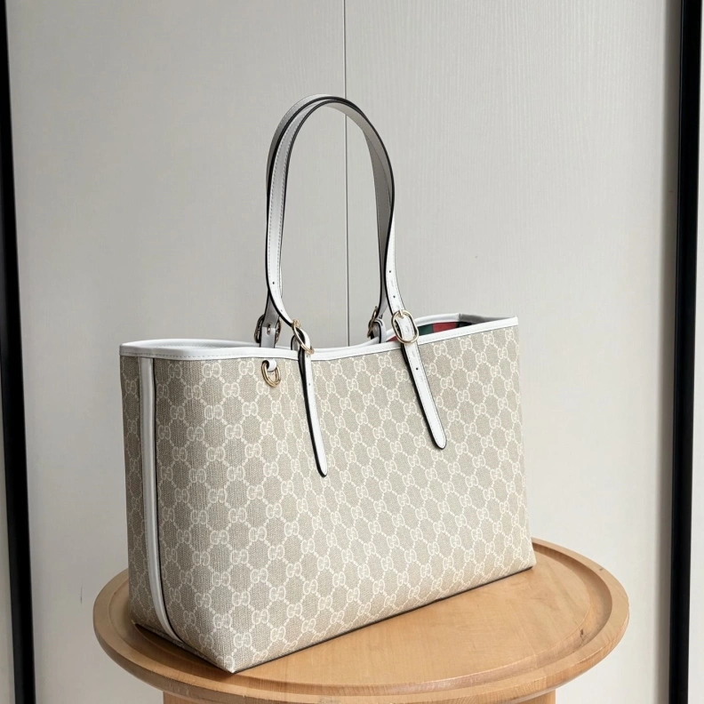 Fashionable Gxccx Shopping Bags 50898