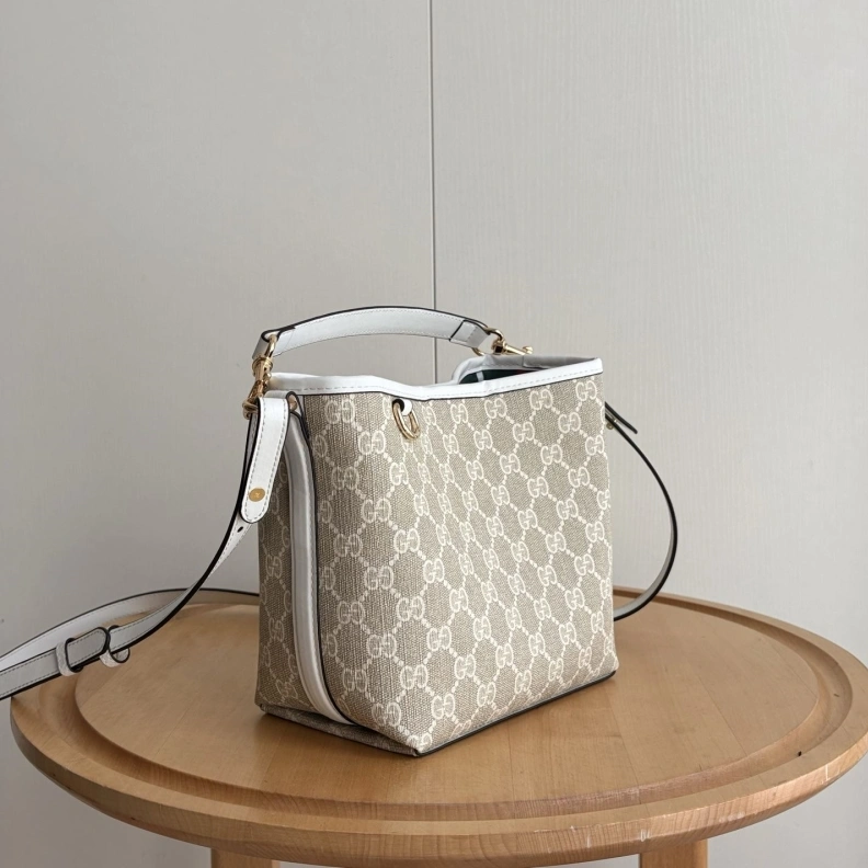 Resilient Gxccx Satchel Bags 51146