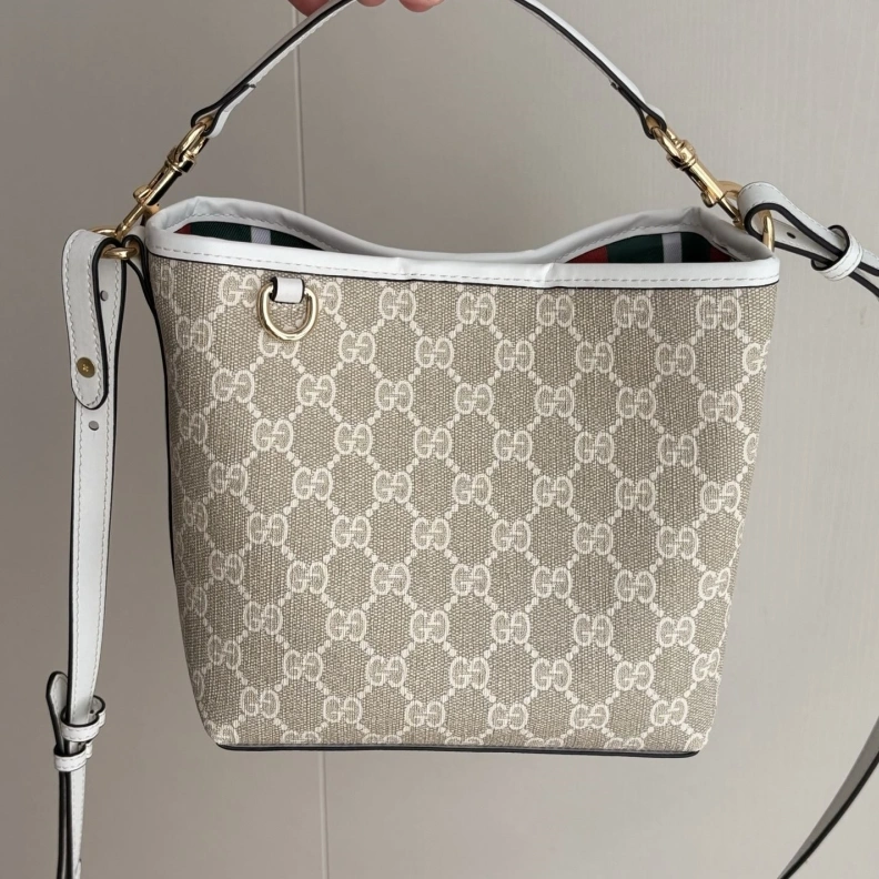 Resilient Gxccx Satchel Bags 51146