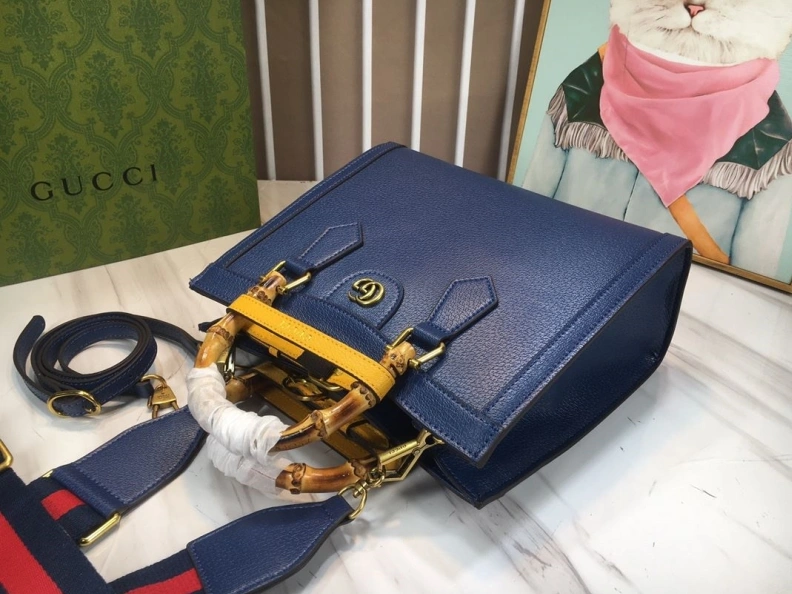 StreetReady Gxccx Top Handle Bags 50685