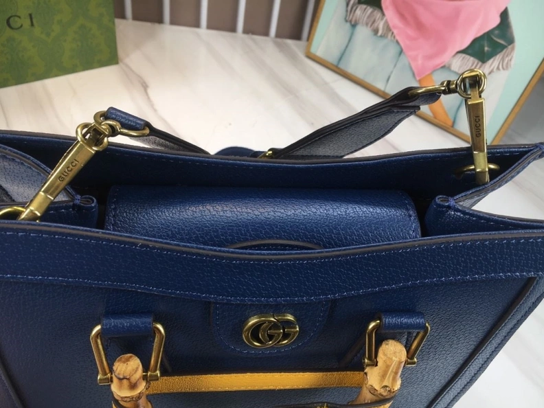 StreetReady Gxccx Top Handle Bags 50685