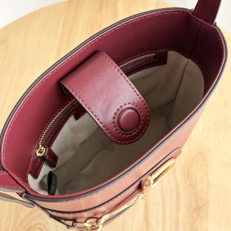 Vibrant Gxccx Top Handle Bags 50639